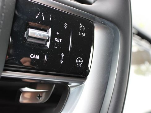 New 2026 Land Rover Range Rover SE AWD/4WD image 24