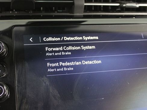 Used 2022 Chevrolet Bolt EUV LT image 19