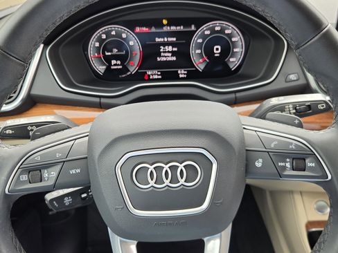 Used 2023 Audi Q5 2.0T Premium Plus w/ Premium Plus Package AWD/4WD image 17