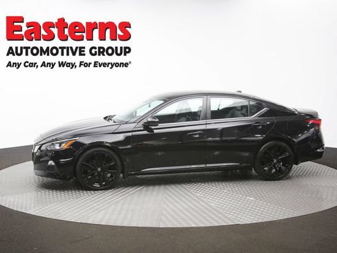 Used 2022 Nissan Altima 2.0 SR FWD image 59
