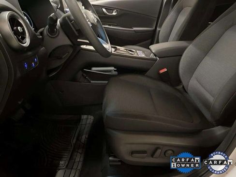 Used 2023 Hyundai Kona SE w/ Cargo Package image 64