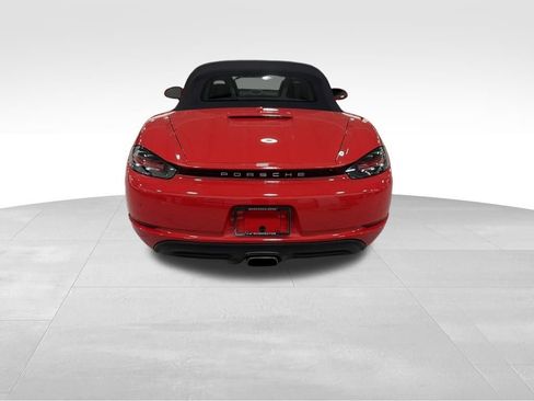 Used 2019 Porsche 718 Boxster image 4
