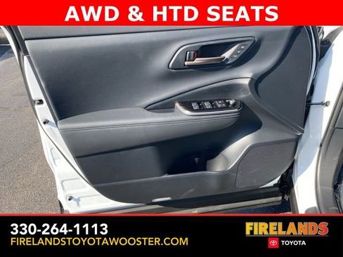 New 2025 Toyota Crown Signia image 23