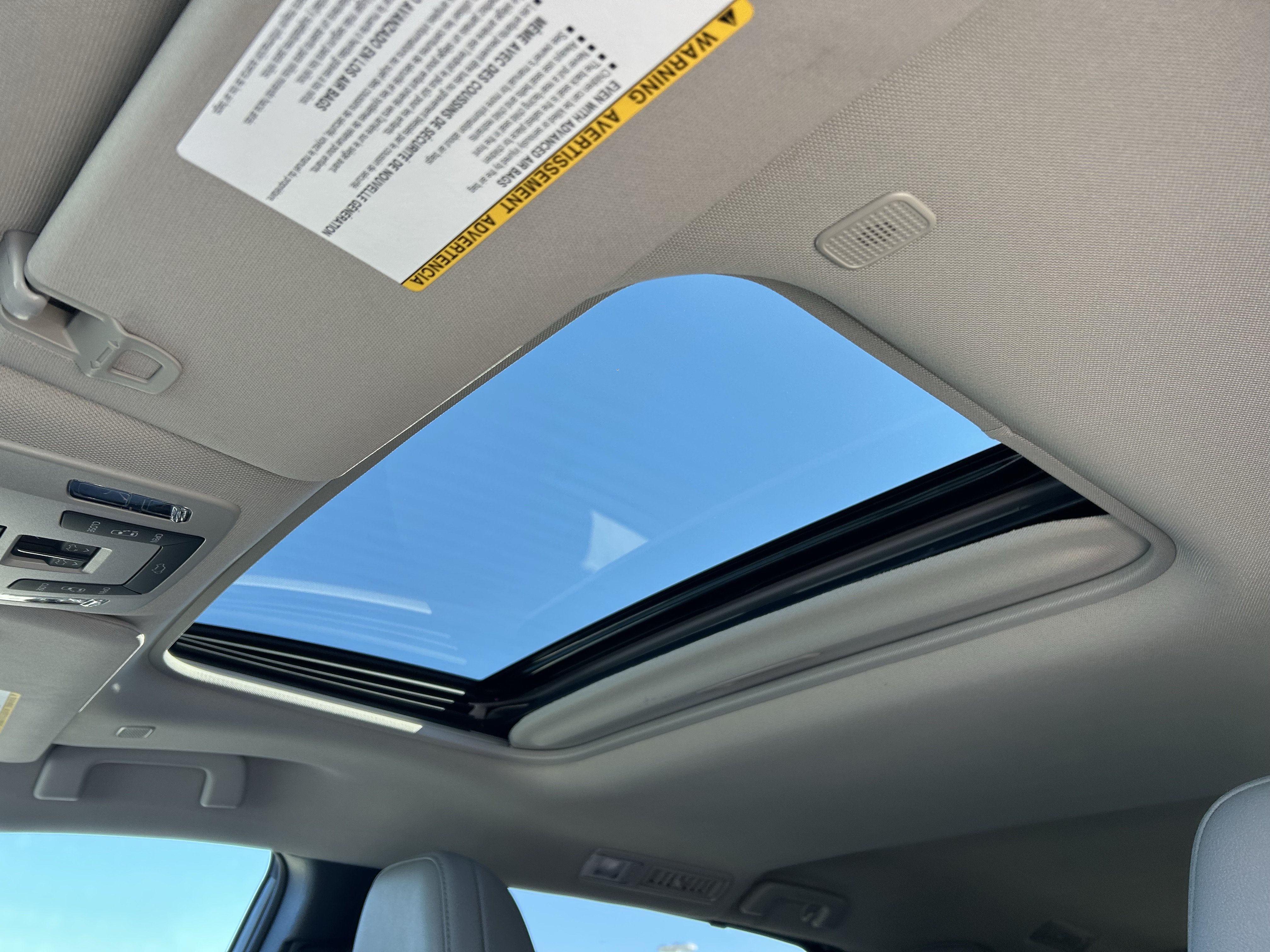Certified 2026 Toyota Sienna XLE FWD image 30
