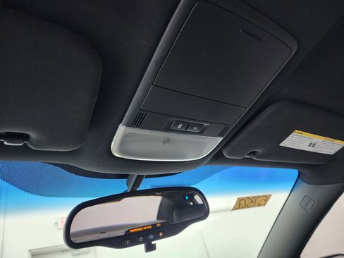 Used 2009 Pontiac G8 GT w/ Premium Package image 11