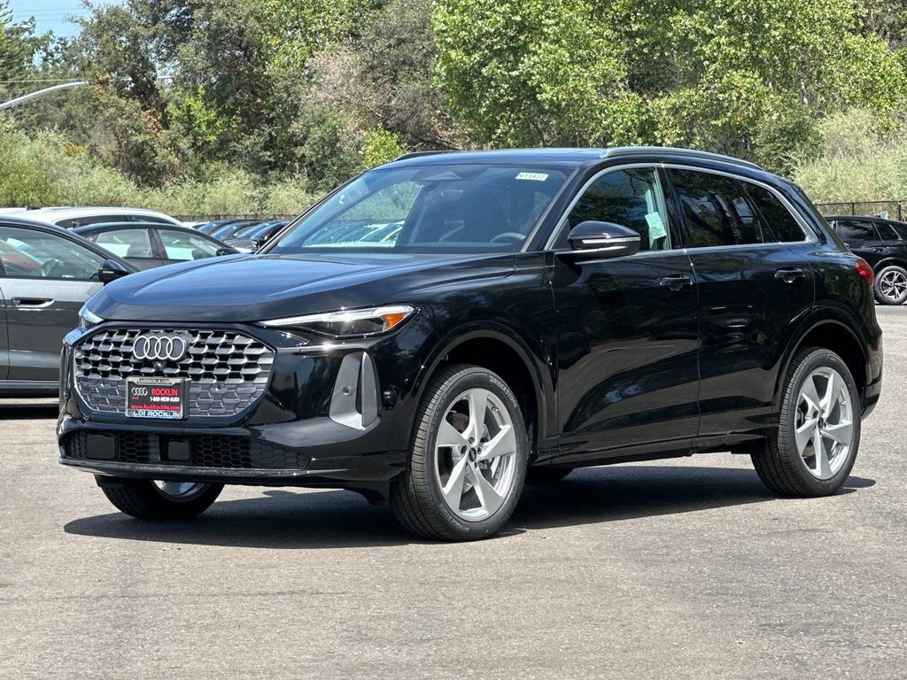 New 2026 Audi Q5 Premium AWD/4WD image 9
