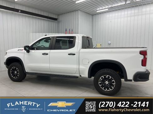Used 2024 Chevrolet Silverado 1500 ZR2 w/ Technology Package AWD/4WD image 5