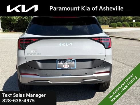 New 2026 Kia Sportage S image 5