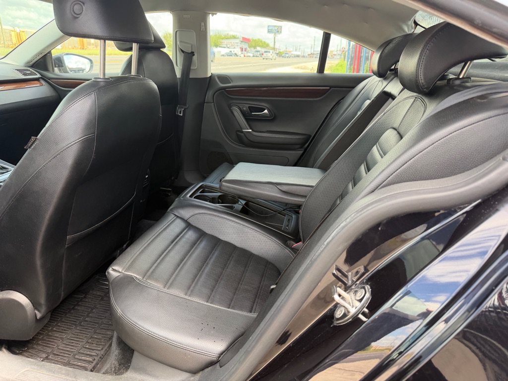 Used 2012 Volkswagen CC Lux Limited FWD image 22
