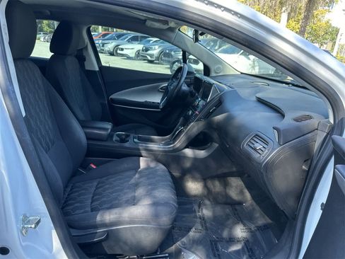 Used 2015 Chevrolet Volt image 17