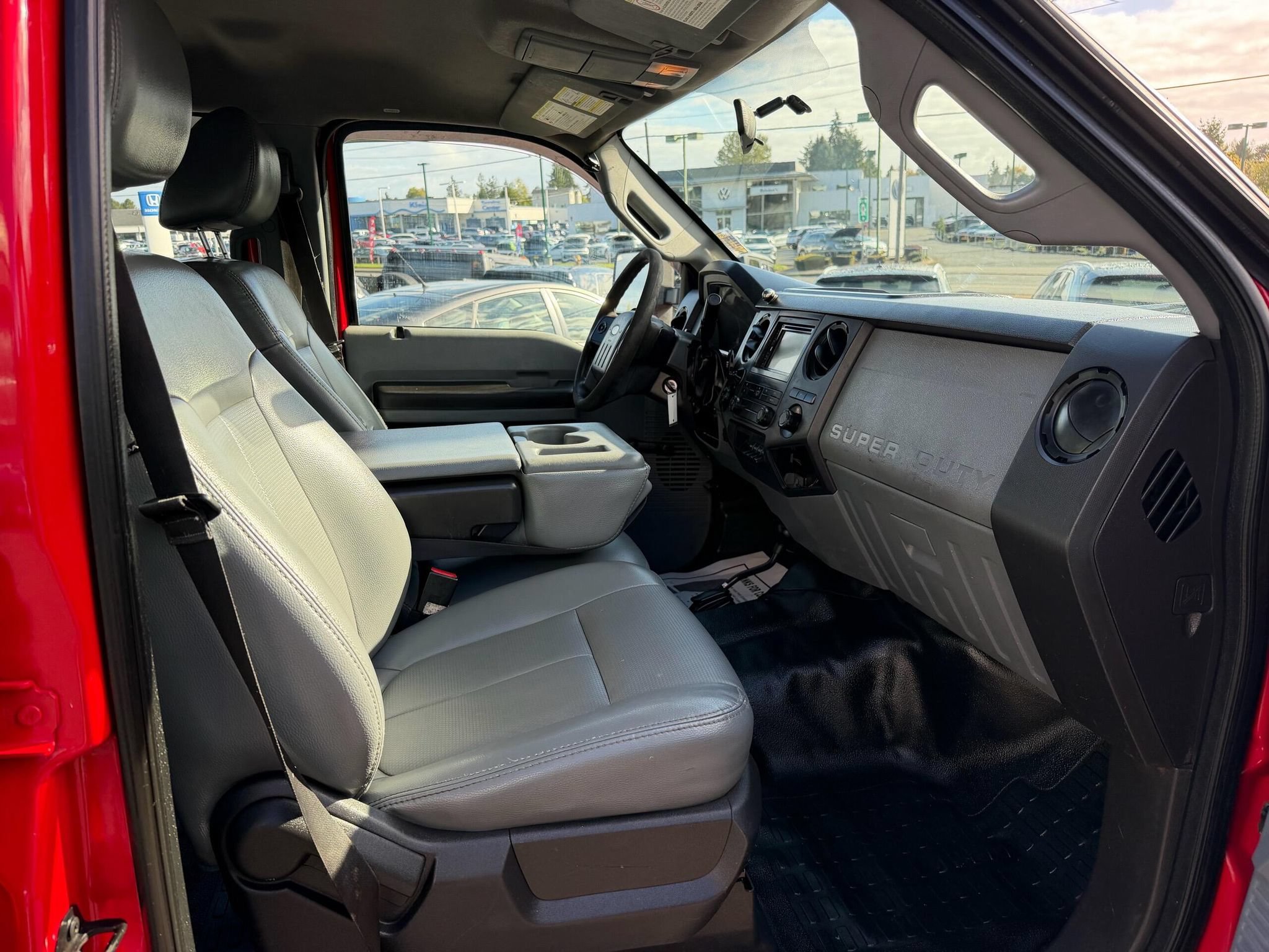 Used 2012 Ford F350 XL w/ Heavy Service Suspension Pkg AWD/4WD image 15