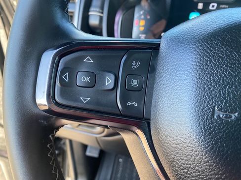 Used 2025 RAM 3500 Limited AWD/4WD image 45