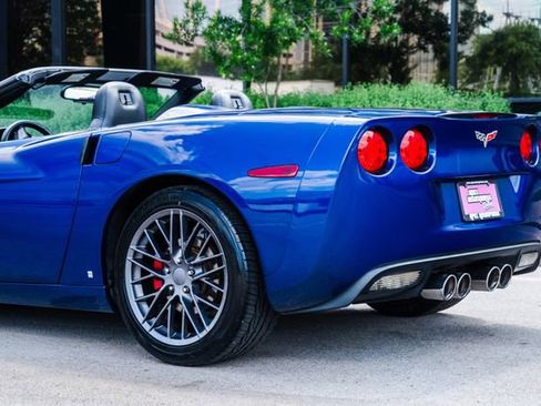 Used 2006 Chevrolet Corvette Convertible RWD image 51