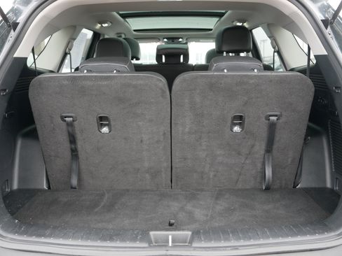 Certified 2023 Kia Sorento S w/ Panoramic Sunroof Package image 18