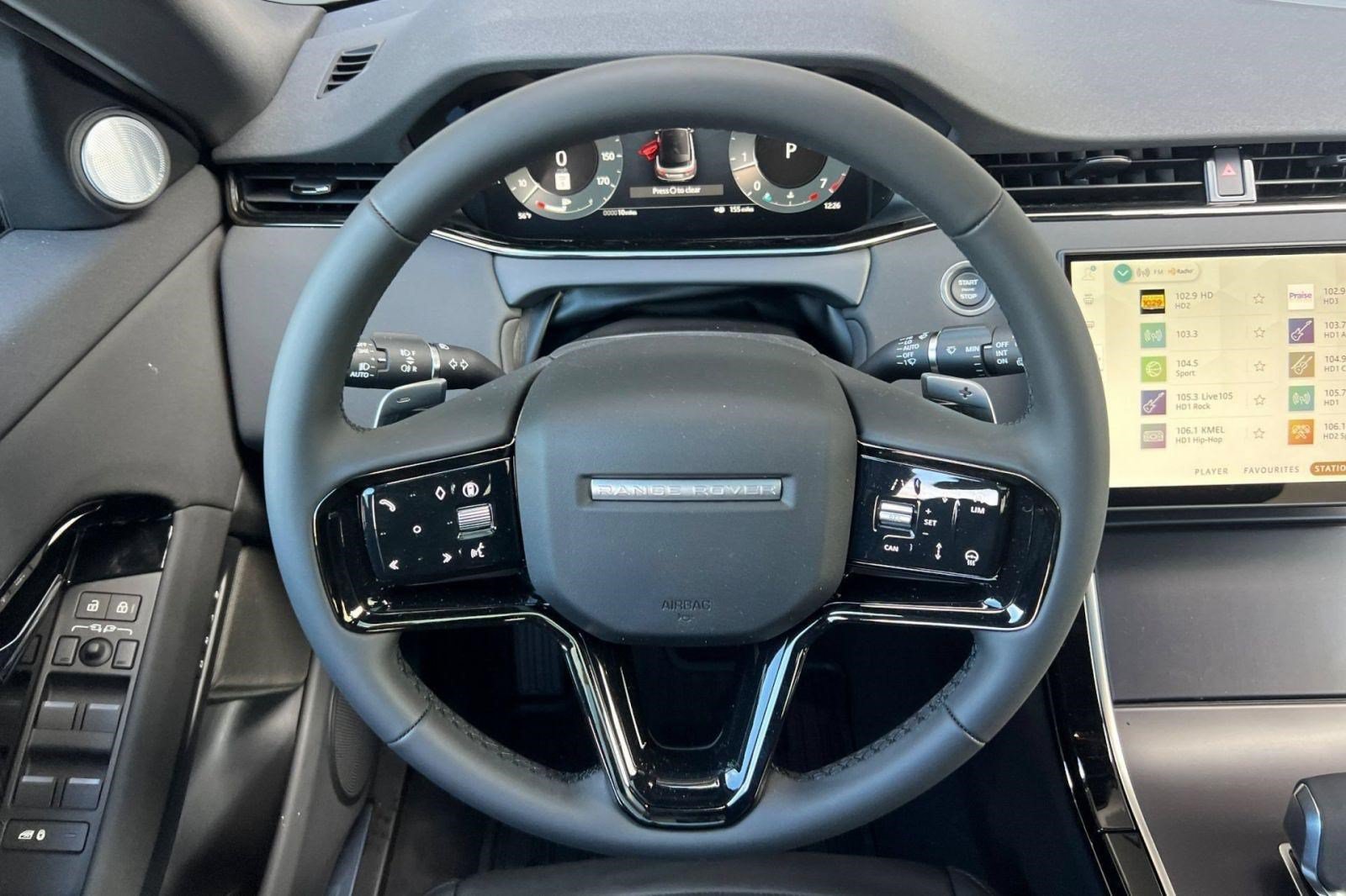 New 2026 Land Rover Range Rover Evoque Dynamic SE AWD/4WD image 8