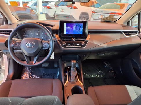 Used 2023 Toyota Corolla LE w/ Carpet Mat Package (TMS) FWD image 13
