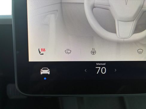 Used 2023 Tesla Model 3 Standard Range RWD image 19