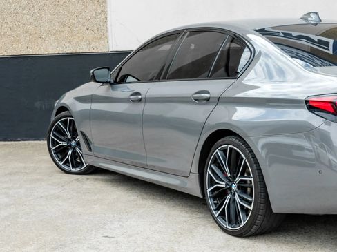 Used 2021 BMW M550i xDrive w/ Premium Package AWD/4WD image 13