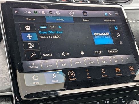 Certified 2024 Jeep Grand Cherokee L Limited w/ Luxury Tech Group II image 24