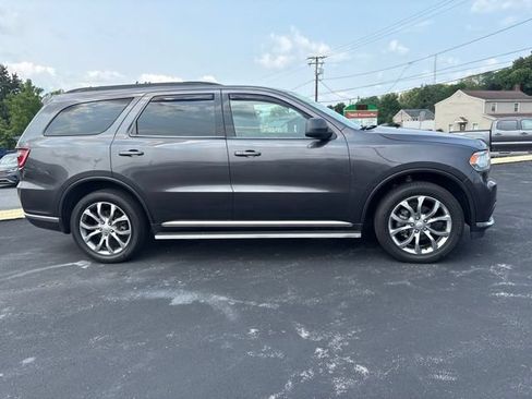 Used 2018 Dodge Durango SXT w/ Quick Order Package 2BB AWD/4WD image 3