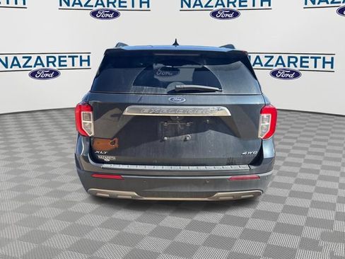 Used 2023 Ford Explorer XLT w/ Equipment Group 202A AWD/4WD image 6
