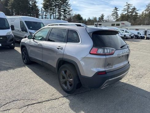 Used 2020 Jeep Cherokee Limited image 8