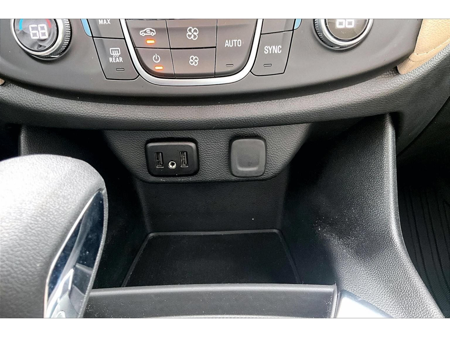Used 2024 Chevrolet Traverse LS w/ Safety Package FWD image 25