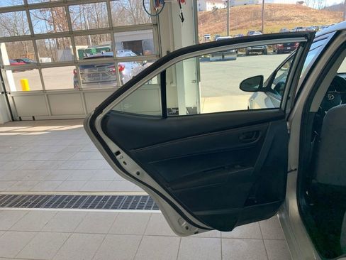 Used 2017 Toyota Corolla L w/ Carpet Mat Package (TMS) image 12