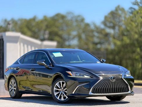 Used 2021 Lexus ES 350 w/ Accessory Package FWD image 5