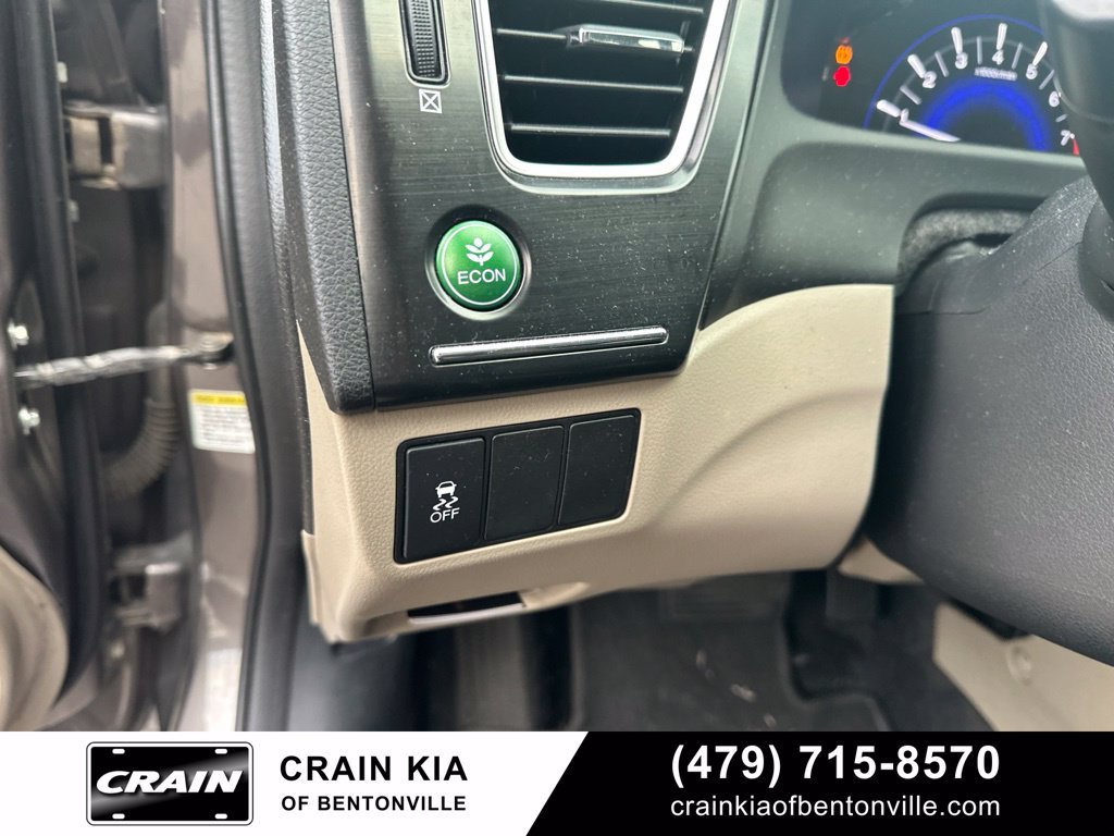 Used 2013 Honda Civic LX image 13