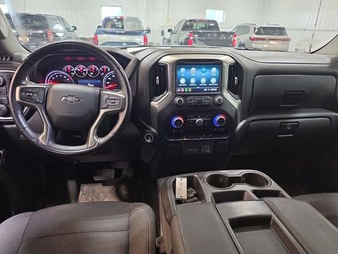 Used 2022 Chevrolet Silverado 1500 RST AWD/4WD image 4