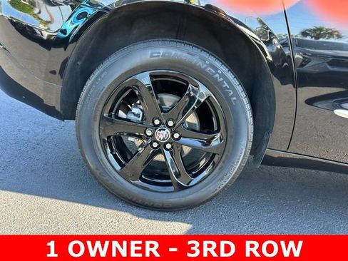 Used 2023 Buick Enclave Essence w/ Experience Buick Package FWD image 7