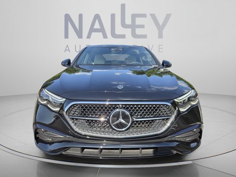 Used 2024 Mercedes-Benz E 350 4MATIC Sedan image 8
