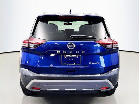 Used 2021 Nissan Rogue SL w/ Premium Package AWD/4WD image 4