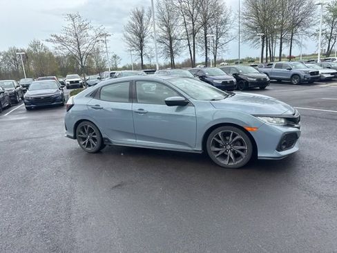 Used 2018 Honda Civic Sport image 7
