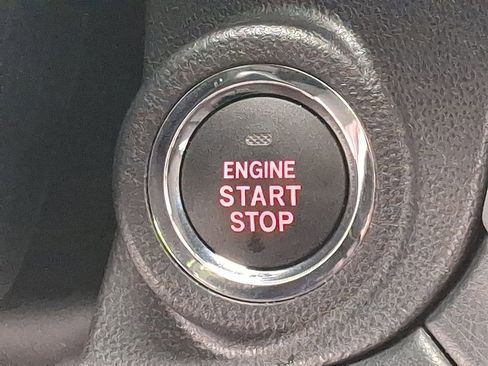 Certified 2025 Subaru Outback Onyx Edition image 22