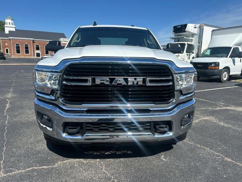 Used 2019 RAM 2500 Big Horn AWD/4WD image 2