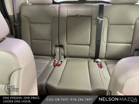 Used 2019 GMC Yukon SLT image 29