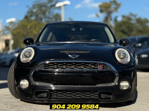 Used 2017 MINI Cooper S FWD image 9