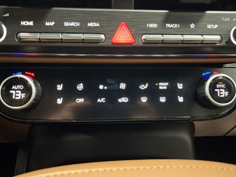 Used 2026 Hyundai Palisade Calligraphy AWD/4WD image 18
