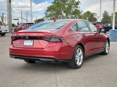 Used 2023 Honda Accord LX image 10