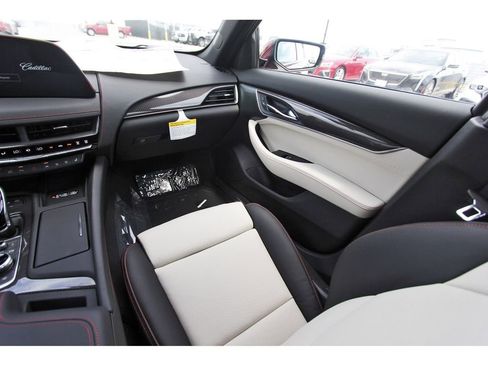New 2026 Cadillac CT5 Sport RWD image 10