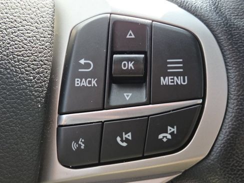 Used 2021 Ford Explorer Limited w/ Hybrid Equipment Group 310A AWD/4WD image 13