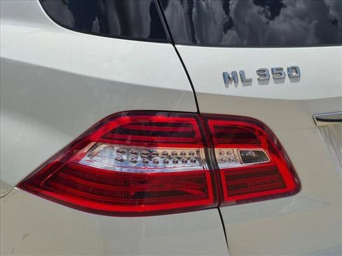 Used 2012 Mercedes-Benz ML 350 4MATIC image 4