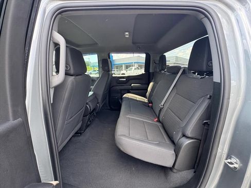 Used 2024 Chevrolet Silverado 1500 Custom Trail Boss AWD/4WD image 12