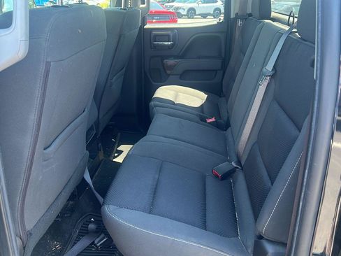 Used 2016 GMC Sierra 1500 SLE w/ SLE Value Package AWD/4WD image 17