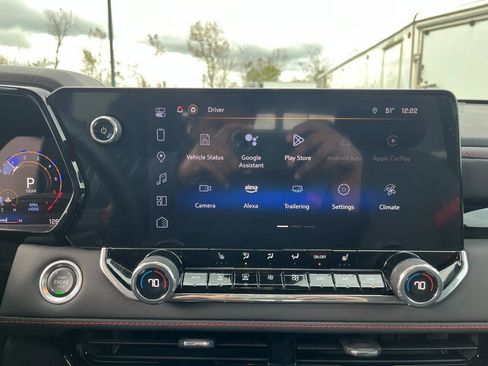 Certified 2024 Chevrolet Colorado Z71 w/ Z71 Convenience Package 2 image 16