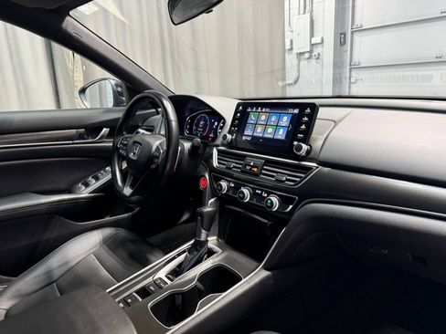 Used 2021 Honda Accord Sport image 10