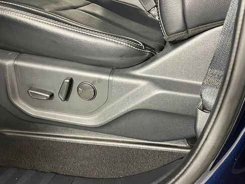 Used 2022 Ford F250 Lariat w/ Lariat Ultimate Package image 25