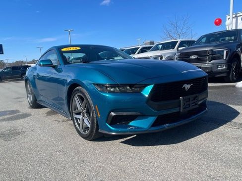 Certified 2026 Ford Mustang Coupe image 2